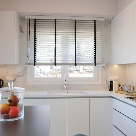 Sam Casa Luxury Living * Castória